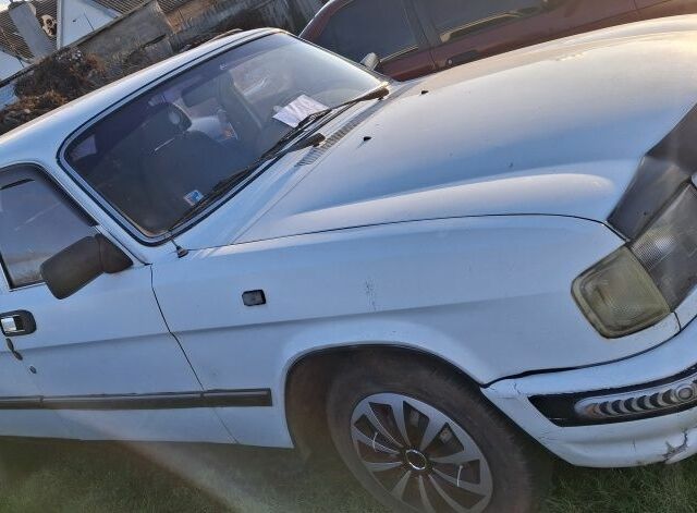 Білий ГАЗ 3110 Волга, об'ємом двигуна 2.3 л та пробігом 160 тис. км за 803 $, фото 2 на Automoto.ua