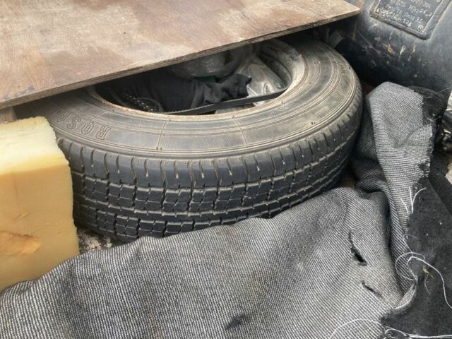 Білий ГАЗ 3110 Волга, об'ємом двигуна 2.5 л та пробігом 9 тис. км за 1100 $, фото 7 на Automoto.ua
