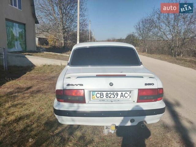 Белый ГАЗ 3110 Волга, объемом двигателя 2.4 л и пробегом 270 тыс. км за 1700 $, фото 2 на Automoto.ua