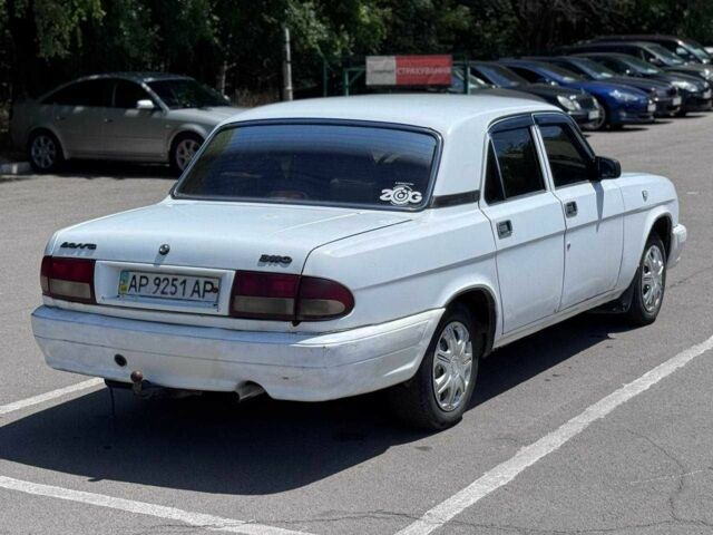 Белый ГАЗ 3110 Волга, объемом двигателя 2.4 л и пробегом 139 тыс. км за 850 $, фото 6 на Automoto.ua