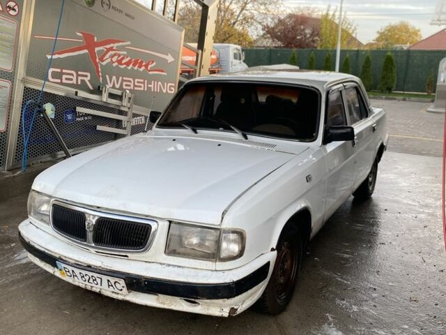 Білий ГАЗ 3110 Волга, об'ємом двигуна 2.4 л та пробігом 190 тис. км за 381 $, фото 4 на Automoto.ua