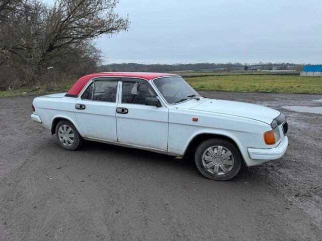 Білий ГАЗ 3110 Волга, об'ємом двигуна 2.4 л та пробігом 250 тис. км за 750 $, фото 3 на Automoto.ua