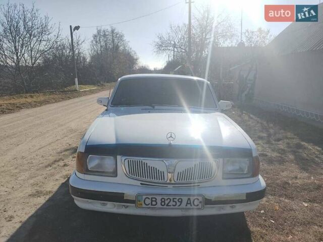Белый ГАЗ 3110 Волга, объемом двигателя 2.4 л и пробегом 270 тыс. км за 1700 $, фото 1 на Automoto.ua
