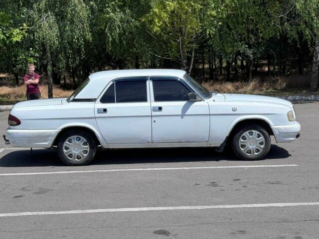 Белый ГАЗ 3110 Волга, объемом двигателя 2.4 л и пробегом 139 тыс. км за 850 $, фото 4 на Automoto.ua
