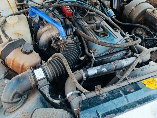 Белый ГАЗ 3110 Волга, объемом двигателя 2.3 л и пробегом 267 тыс. км за 471 $, фото 3 на Automoto.ua