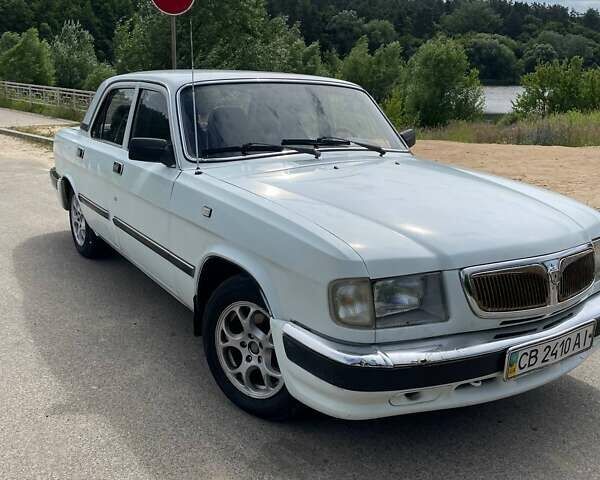 Белый ГАЗ 3110 Волга, объемом двигателя 2.3 л и пробегом 99 тыс. км за 1350 $, фото 2 на Automoto.ua