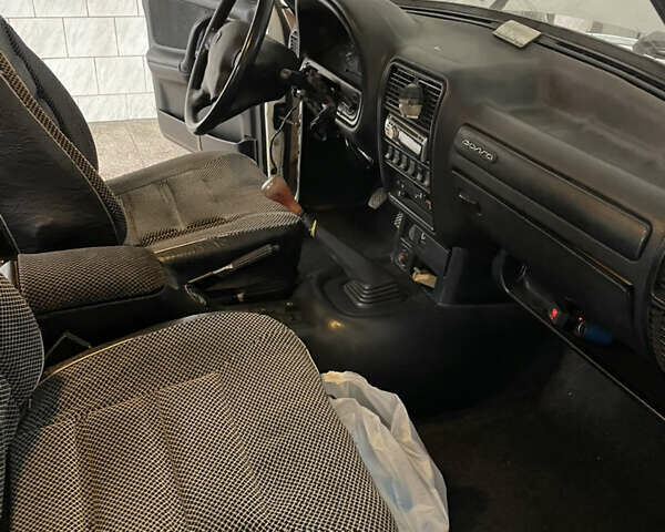 Белый ГАЗ 3110 Волга, объемом двигателя 2.3 л и пробегом 173 тыс. км за 831 $, фото 3 на Automoto.ua