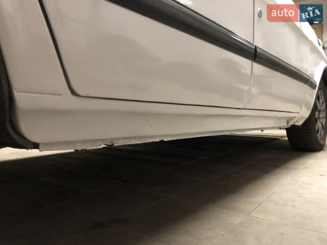 Белый ГАЗ 3110 Волга, объемом двигателя 2.3 л и пробегом 141 тыс. км за 1200 $, фото 10 на Automoto.ua