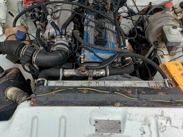 Білий ГАЗ 3110 Волга, об'ємом двигуна 2.4 л та пробігом 145 тис. км за 485 $, фото 2 на Automoto.ua