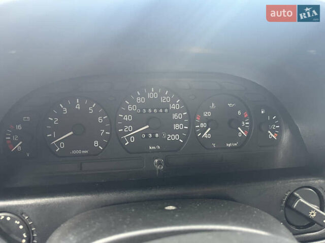 ГАЗ 3110 Волга 2002 в Коростене на Automoto.ua Белый ГАЗ 3110 Волга, объемом двигателя 2.45 л и пробегом 35 тыс. км за 2999 $, фото 27 на Automoto.ua