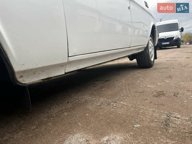 ГАЗ 3110 Волга 2002 в Коростене на Automoto.ua Белый ГАЗ 3110 Волга, объемом двигателя 2.45 л и пробегом 35 тыс. км за 2999 $, фото 13 на Automoto.ua