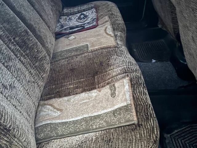 Белый ГАЗ 3110 Волга, объемом двигателя 2.4 л и пробегом 240 тыс. км за 250 $, фото 13 на Automoto.ua