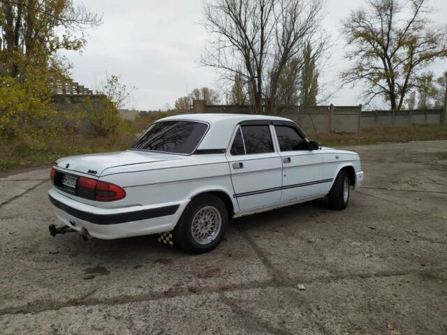 Белый ГАЗ 3110 Волга, объемом двигателя 2 л и пробегом 200 тыс. км за 1700 $, фото 7 на Automoto.ua