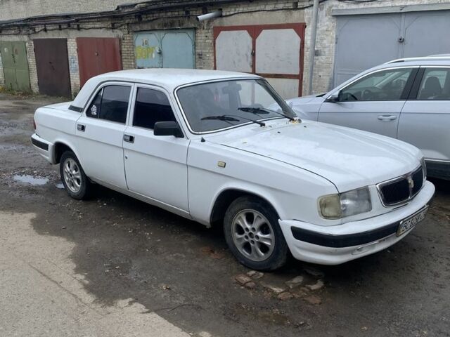 Білий ГАЗ 3110 Волга, об'ємом двигуна 2.4 л та пробігом 114 тис. км за 1300 $, фото 1 на Automoto.ua