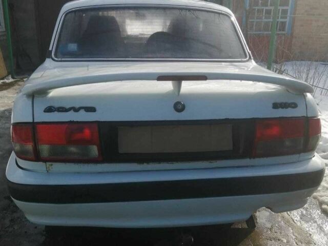 Белый ГАЗ 3110 Волга, объемом двигателя 2.4 л и пробегом 240 тыс. км за 600 $, фото 1 на Automoto.ua