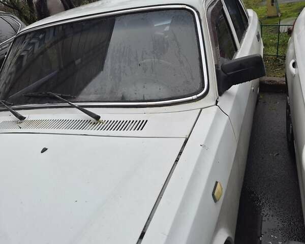 Белый ГАЗ 3110 Волга, объемом двигателя 2.4 л и пробегом 136 тыс. км за 1000 $, фото 2 на Automoto.ua