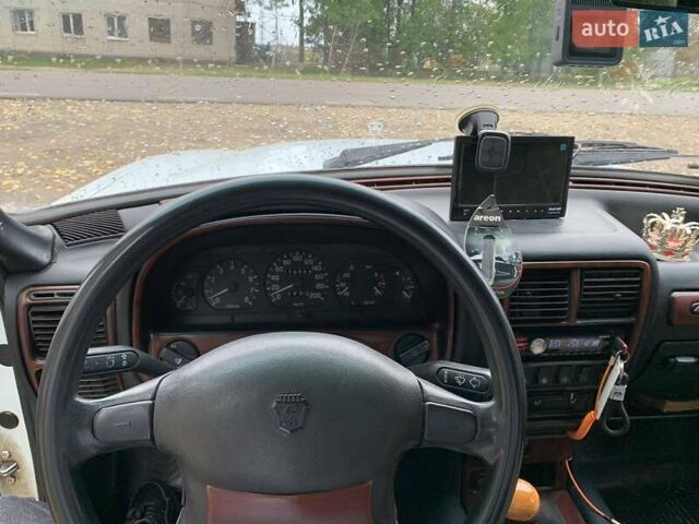 Белый ГАЗ 3110 Волга, объемом двигателя 2.4 л и пробегом 120 тыс. км за 1700 $, фото 6 на Automoto.ua