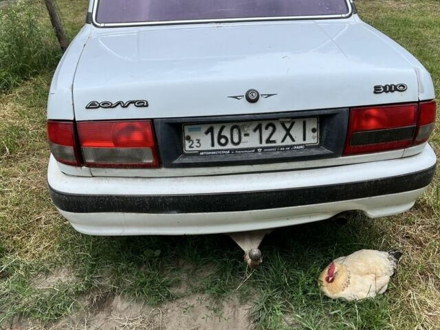 Белый ГАЗ 3110 Волга, объемом двигателя 2.5 л и пробегом 300 тыс. км за 800 $, фото 1 на Automoto.ua