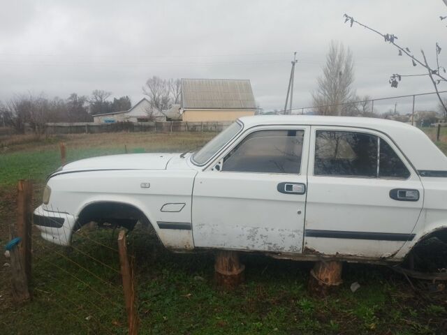 Белый ГАЗ 3110 Волга, объемом двигателя 0 л и пробегом 100 тыс. км за 142 $, фото 3 на Automoto.ua