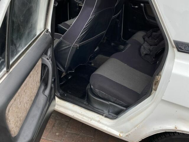 Белый ГАЗ 3110 Волга, объемом двигателя 2.4 л и пробегом 3 тыс. км за 580 $, фото 6 на Automoto.ua