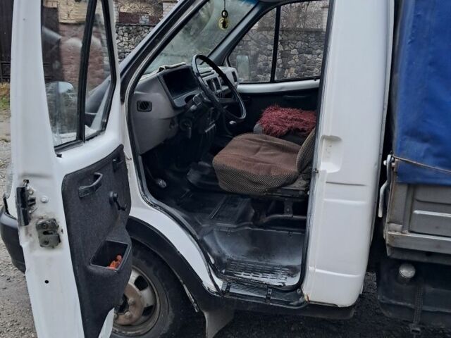 Белый ГАЗ 3110 Волга, объемом двигателя 2.3 л и пробегом 77 тыс. км за 2100 $, фото 4 на Automoto.ua