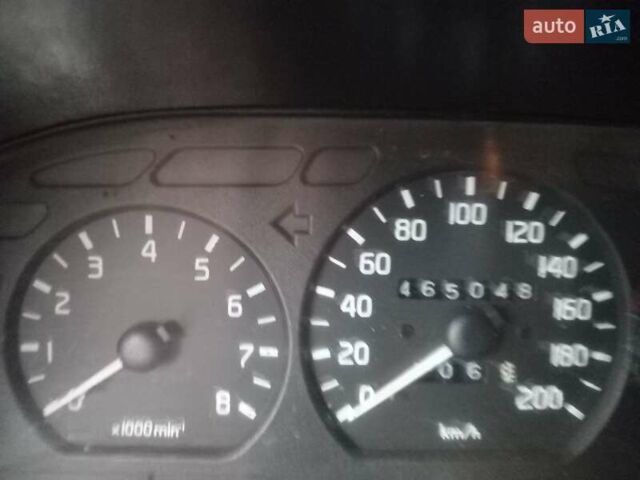 Белый ГАЗ 3110 Волга, объемом двигателя 2.4 л и пробегом 465 тыс. км за 1300 $, фото 3 на Automoto.ua