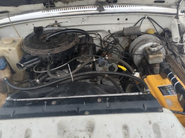 Белый ГАЗ 3110 Волга, объемом двигателя 2.5 л и пробегом 1 тыс. км за 1000 $, фото 11 на Automoto.ua