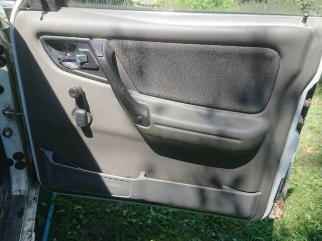 Белый ГАЗ 3110 Волга, объемом двигателя 0 л и пробегом 3 тыс. км за 262 $, фото 2 на Automoto.ua