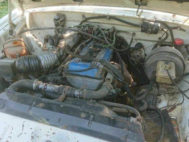 Белый ГАЗ 3110 Волга, объемом двигателя 0 л и пробегом 3 тыс. км за 262 $, фото 6 на Automoto.ua