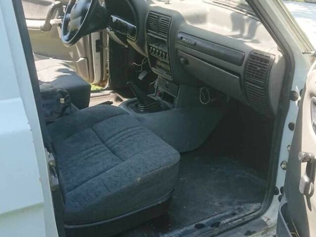 Белый ГАЗ 3110 Волга, объемом двигателя 0 л и пробегом 3 тыс. км за 262 $, фото 16 на Automoto.ua