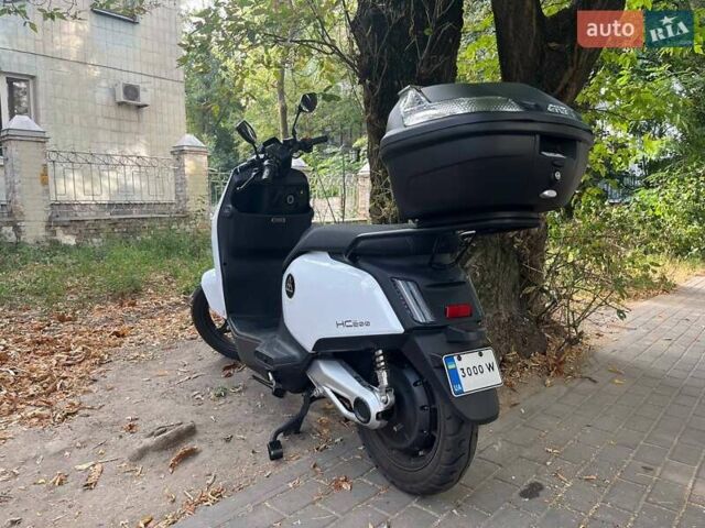 Білий ГАЗ 3110 Волга, об'ємом двигуна 2.45 л та пробігом 3 тис. км за 3000 $, фото 9 на Automoto.ua