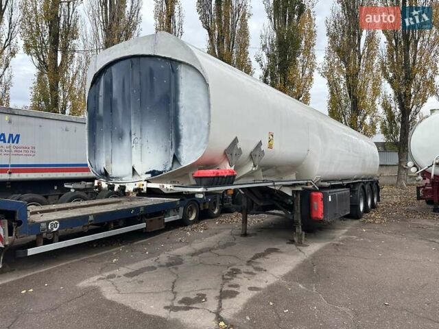 Белый ГАЗ 3110 Волга, объемом двигателя 2.45 л и пробегом 666 тыс. км за 13700 $, фото 1 на Automoto.ua