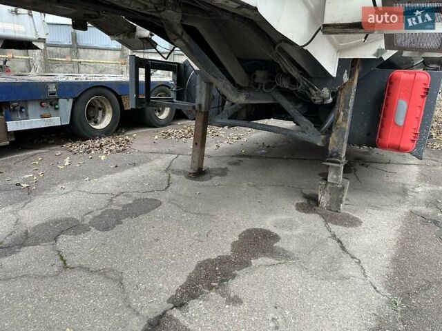 Белый ГАЗ 3110 Волга, объемом двигателя 2.45 л и пробегом 666 тыс. км за 13700 $, фото 9 на Automoto.ua