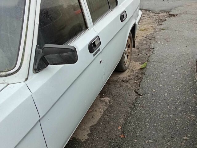 Белый ГАЗ 3110 Волга, объемом двигателя 2.4 л и пробегом 3 тыс. км за 595 $, фото 1 на Automoto.ua