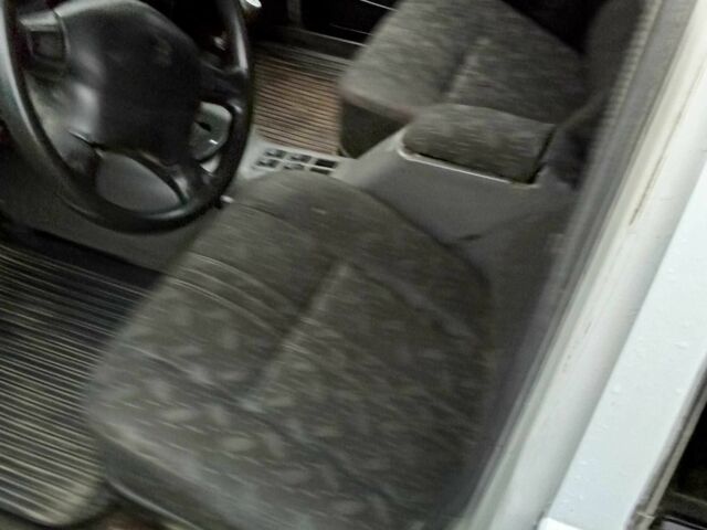 Белый ГАЗ 3110 Волга, объемом двигателя 2.4 л и пробегом 3 тыс. км за 595 $, фото 5 на Automoto.ua