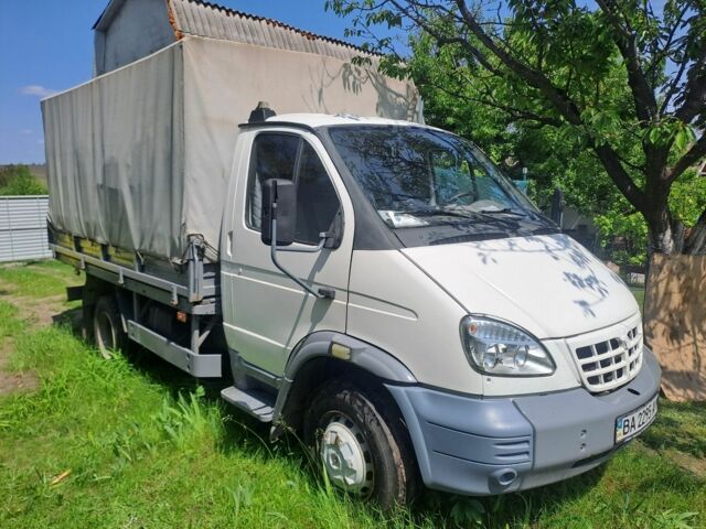 Белый ГАЗ 3110 Волга, объемом двигателя 0 л и пробегом 300 тыс. км за 4500 $, фото 1 на Automoto.ua