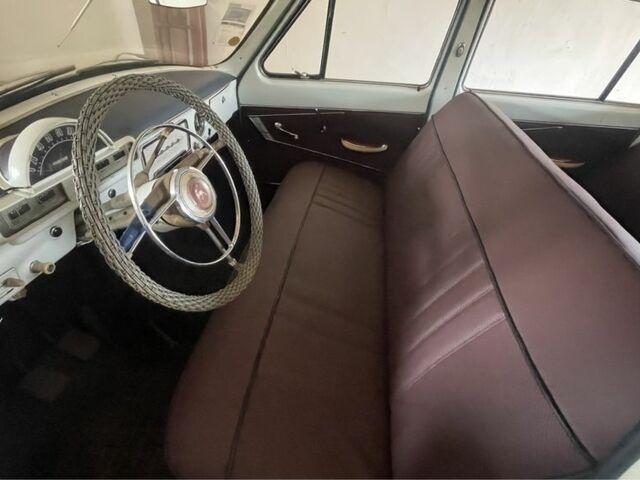 Бежевий ГАЗ 3110 Волга, об'ємом двигуна 2.45 л та пробігом 100 тис. км за 4000 $, фото 3 на Automoto.ua