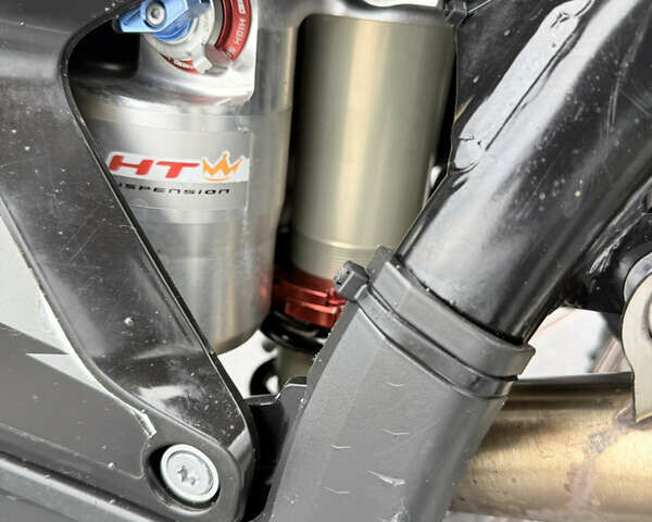 Черный ГАЗ 3110 Волга, объемом двигателя 0.25 л и пробегом 631 тыс. км за 3700 $, фото 6 на Automoto.ua
