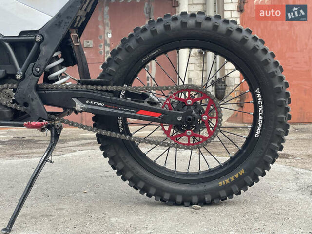 Черный ГАЗ 3110 Волга, объемом двигателя 2.45 л и пробегом 1 тыс. км за 4800 $, фото 3 на Automoto.ua