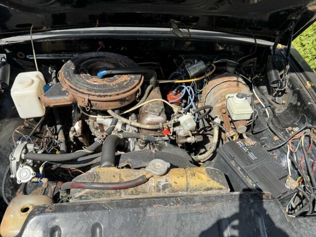 Черный ГАЗ 3110 Волга, объемом двигателя 2.4 л и пробегом 87 тыс. км за 500 $, фото 3 на Automoto.ua