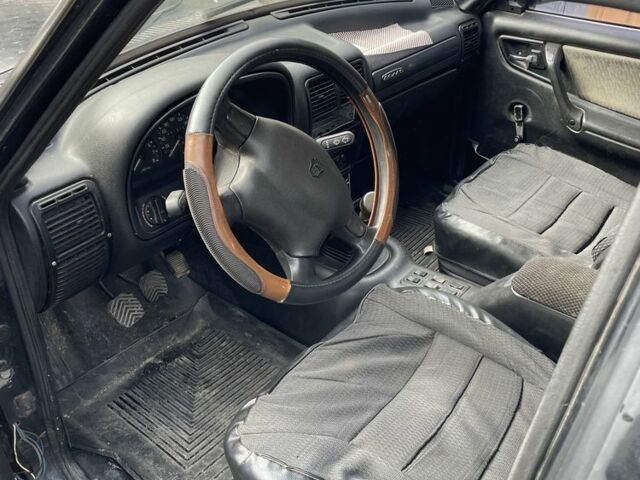 Чорний ГАЗ 3110 Волга, об'ємом двигуна 2.4 л та пробігом 350 тис. км за 750 $, фото 4 на Automoto.ua