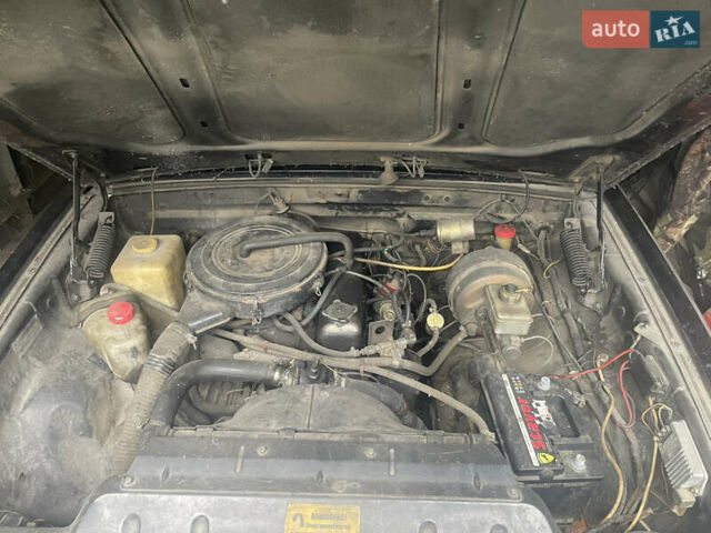 Черный ГАЗ 3110 Волга, объемом двигателя 2.4 л и пробегом 200 тыс. км за 1500 $, фото 1 на Automoto.ua