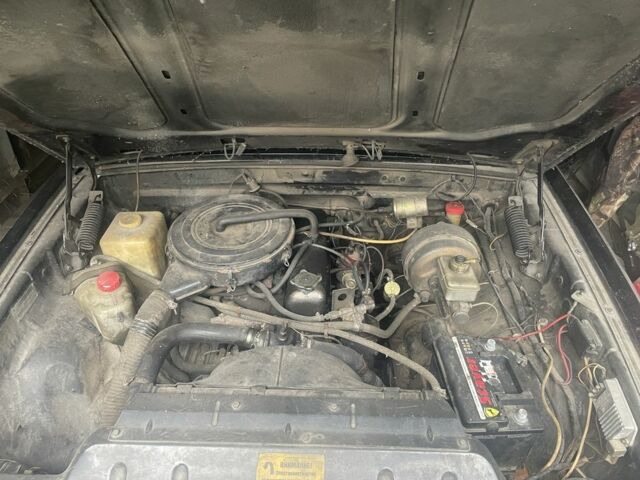 Черный ГАЗ 3110 Волга, объемом двигателя 2.4 л и пробегом 200 тыс. км за 1500 $, фото 1 на Automoto.ua