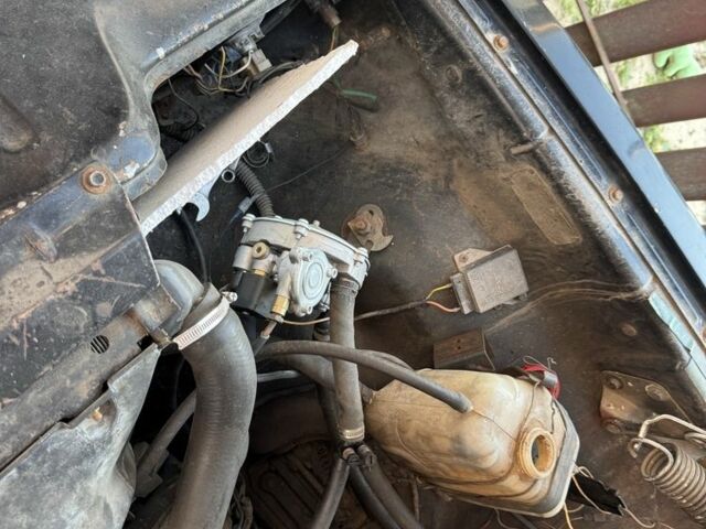 Чорний ГАЗ 3110 Волга, об'ємом двигуна 2.7 л та пробігом 100 тис. км за 600 $, фото 5 на Automoto.ua