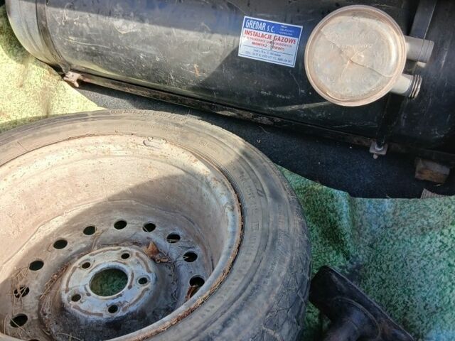 Чорний ГАЗ 3110 Волга, об'ємом двигуна 2.4 л та пробігом 54 тис. км за 1600 $, фото 3 на Automoto.ua