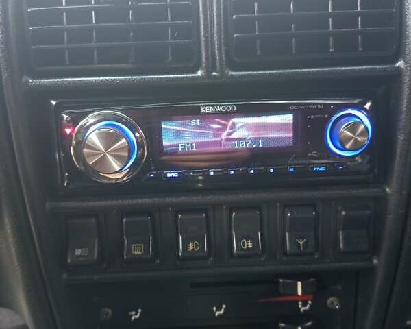 Черный ГАЗ 3110 Волга, объемом двигателя 2.4 л и пробегом 27 тыс. км за 3519 $, фото 11 на Automoto.ua