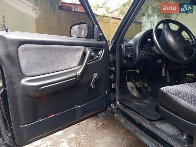 Черный ГАЗ 3110 Волга, объемом двигателя 2.4 л и пробегом 27 тыс. км за 3519 $, фото 9 на Automoto.ua
