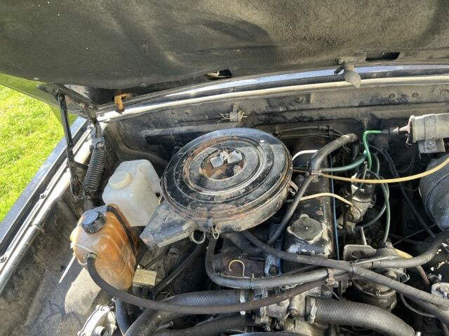 Черный ГАЗ 3110 Волга, объемом двигателя 2.4 л и пробегом 254 тыс. км за 950 $, фото 9 на Automoto.ua