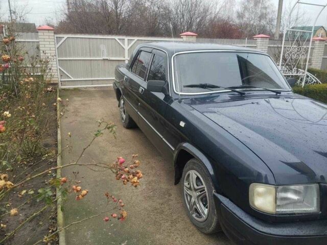 Черный ГАЗ 3110 Волга, объемом двигателя 2.4 л и пробегом 300 тыс. км за 1000 $, фото 2 на Automoto.ua