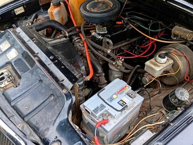 Чорний ГАЗ 3110 Волга, об'ємом двигуна 2.4 л та пробігом 250 тис. км за 1800 $, фото 4 на Automoto.ua